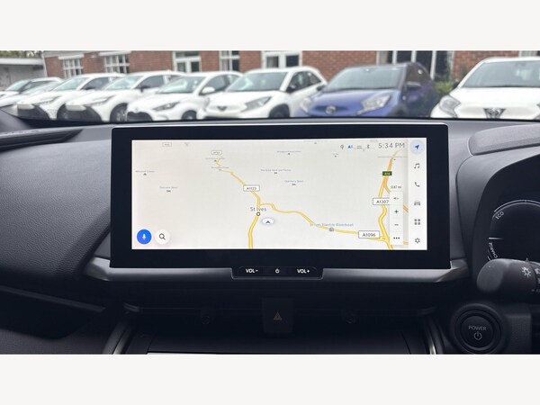 Used Toyota C-HR 2024 for sale - 76151729: Photo 9