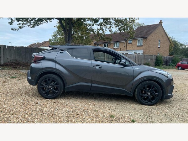 Used Toyota C-HR 2019 for sale - 76325940: Photo 18