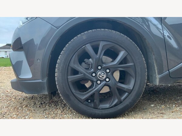 Used Toyota C-HR 2019 for sale - 76325940: Photo 20