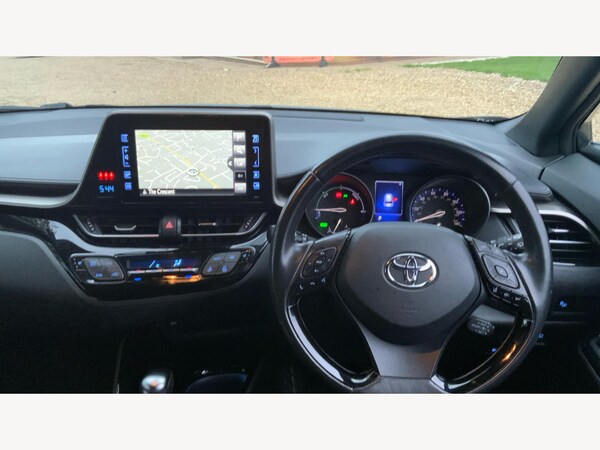 Used Toyota C-HR 2019 for sale - 76325940: Photo 8