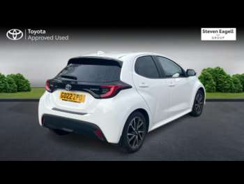 Used Toyota Yaris 2022 for sale - 75040656: Photo