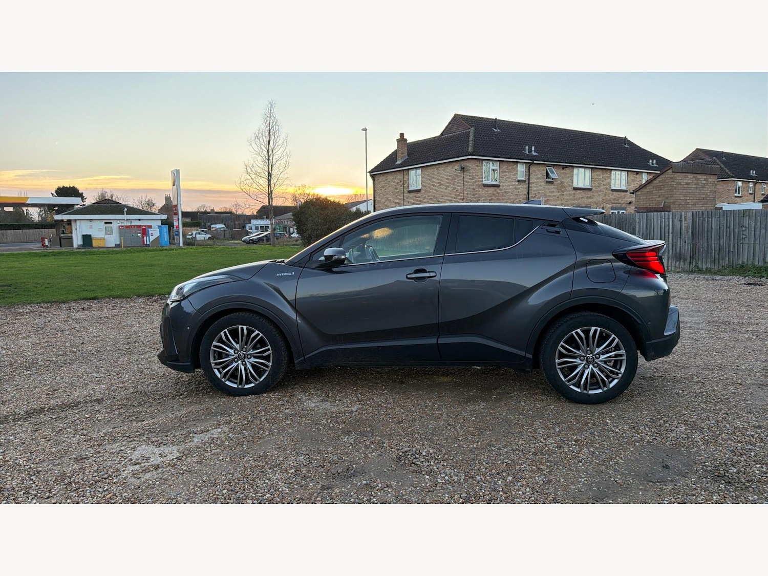Used Toyota C-HR 2021 for sale - 76942600: Photo 19