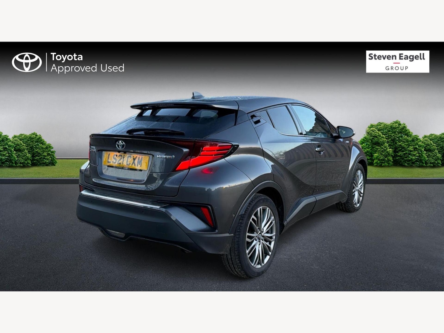 Used Toyota C-HR 2021 for sale - 76942600: Photo 2