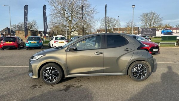 Used Toyota Yaris 2023 for sale - 76188624: Photo 18