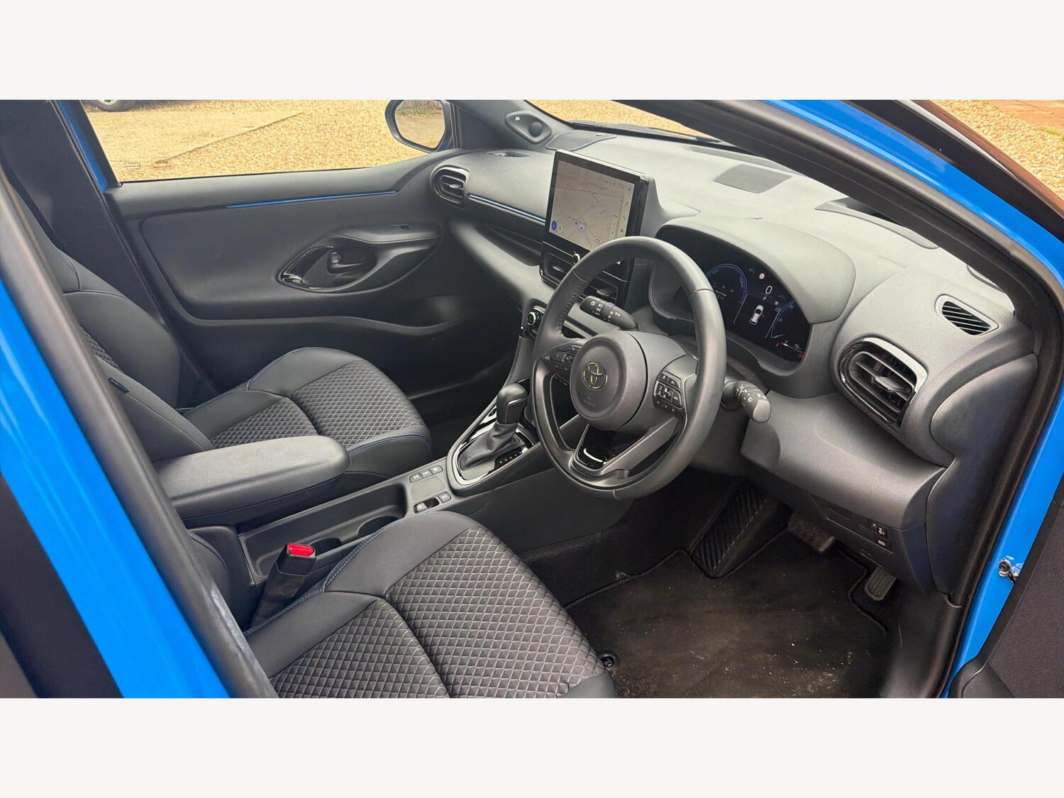 Used Toyota Yaris 2024 for sale - 76538595: Photo 13