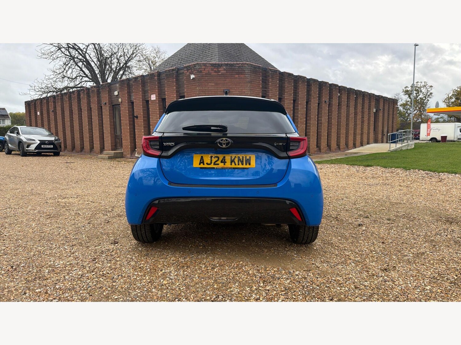 Used Toyota Yaris 2024 for sale - 76538595: Photo 21