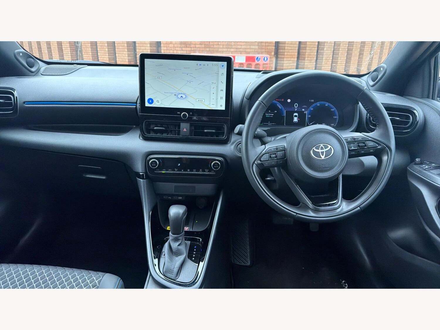 Used Toyota Yaris 2024 for sale - 76538595: Photo 7