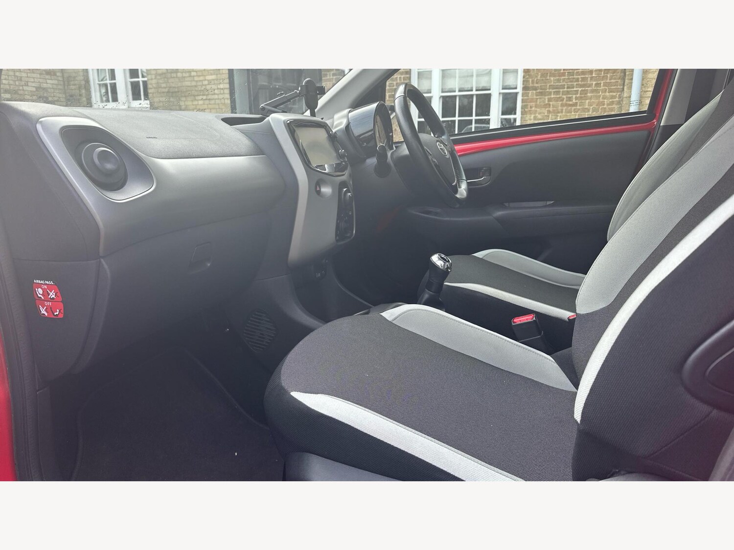 Used Toyota AYGO 2017 for sale - 77496782: Photo 12