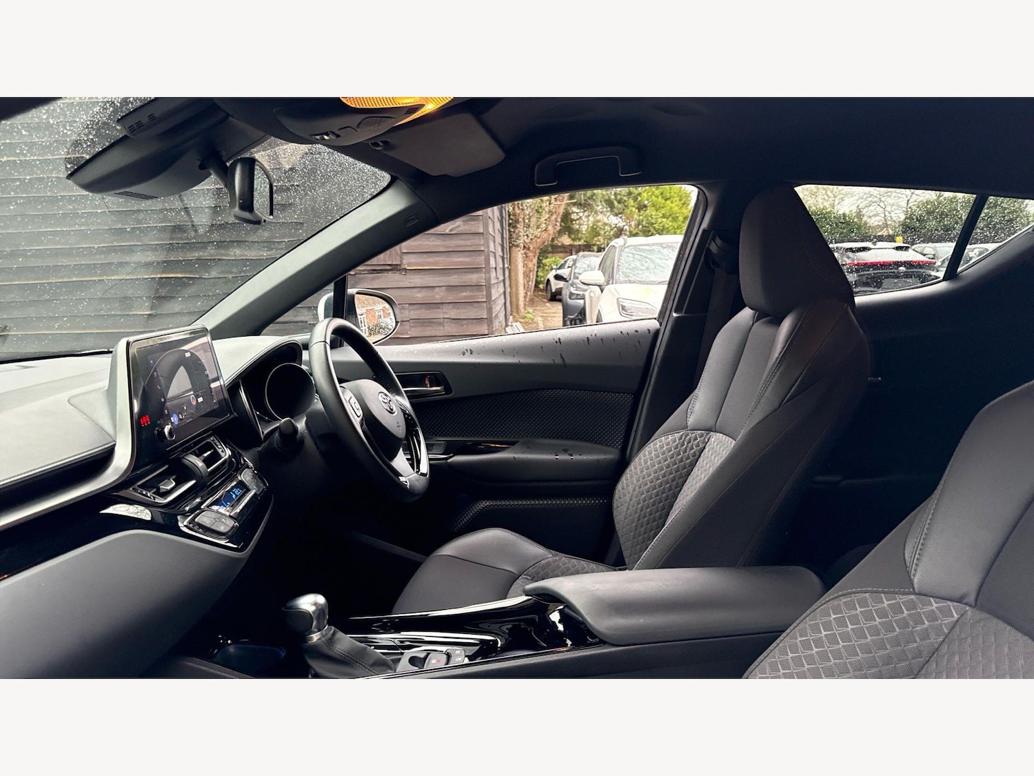 Used Toyota C-HR 2022 for sale - 77683854: Photo 12