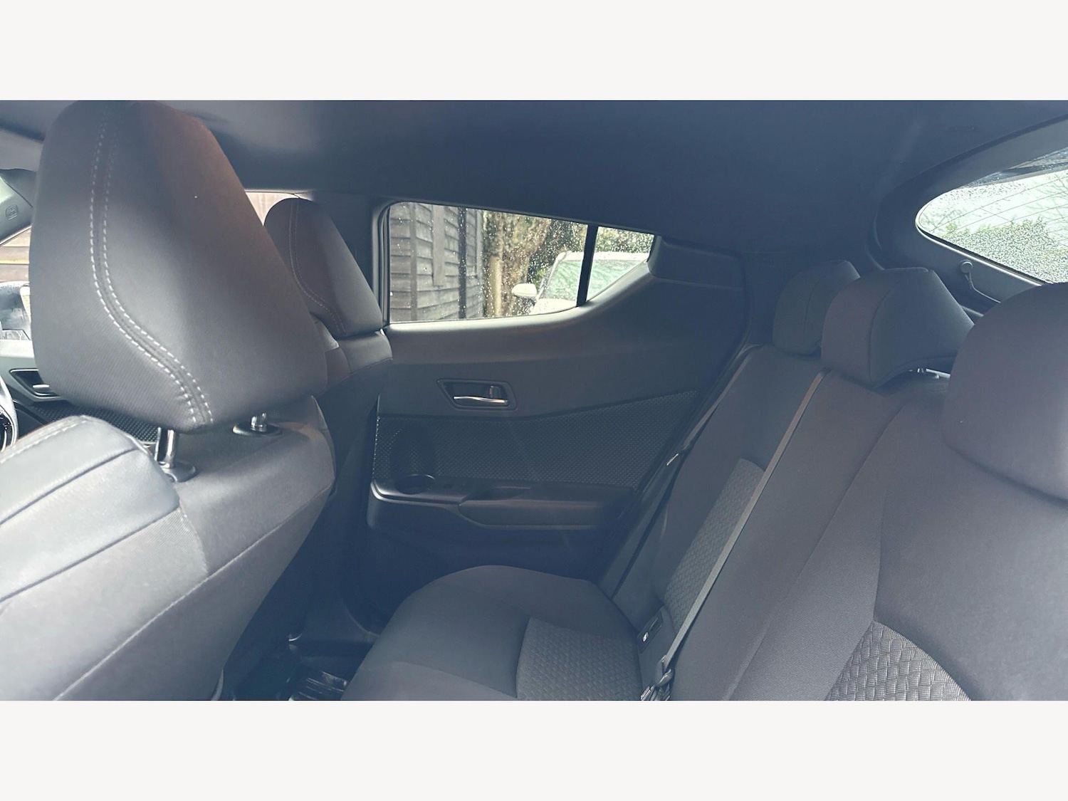 Used Toyota C-HR 2022 for sale - 77683854: Photo 15