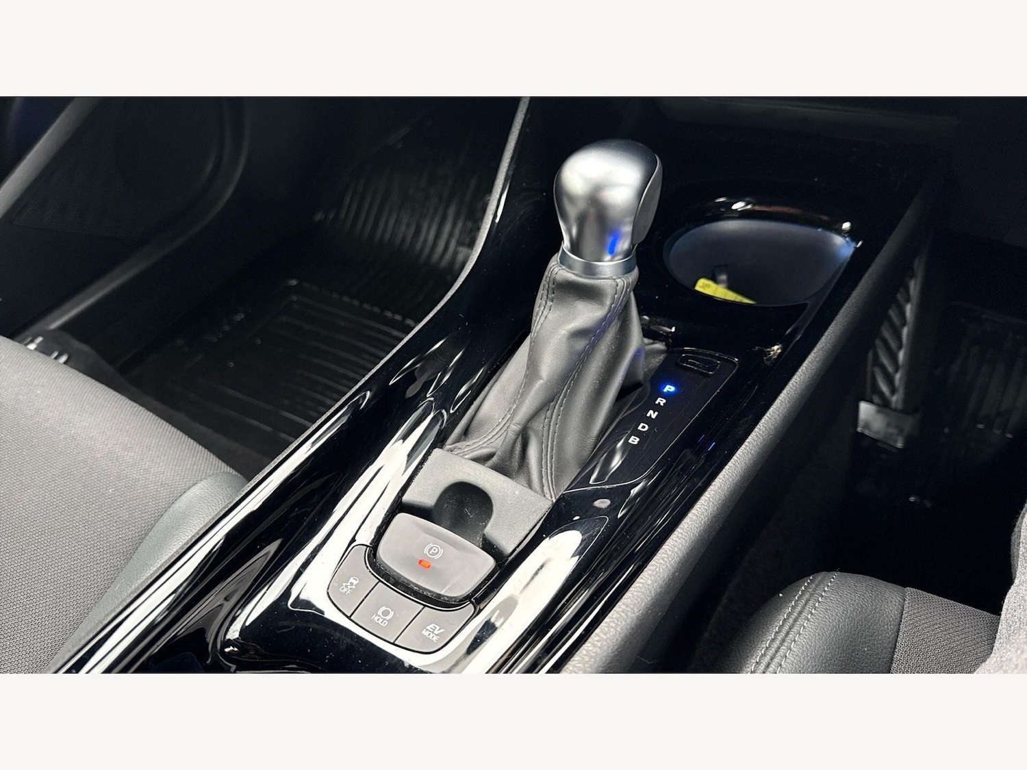 Used Toyota C-HR 2022 for sale - 77683854: Photo 27