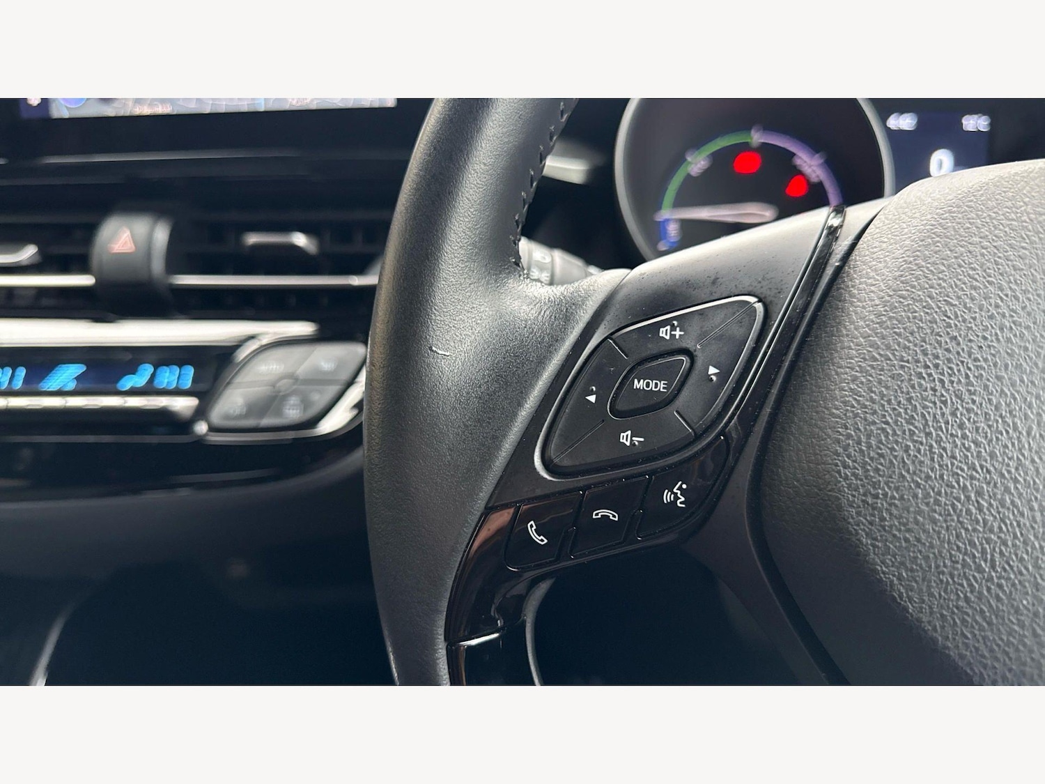 Used Toyota C-HR 2022 for sale - 77683854: Photo 30