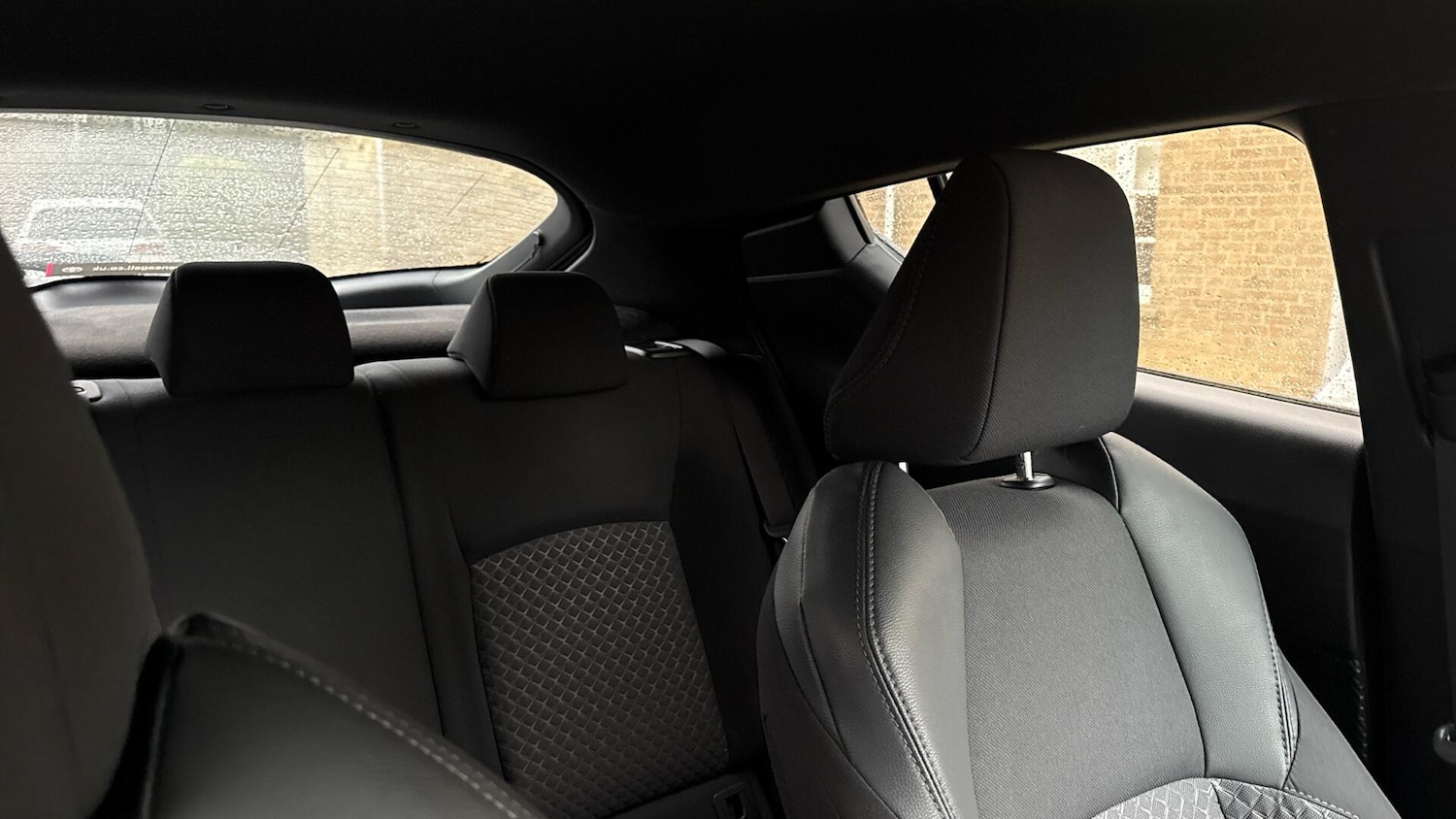 Used Toyota C-HR 2022 for sale - 77683854: Photo 36