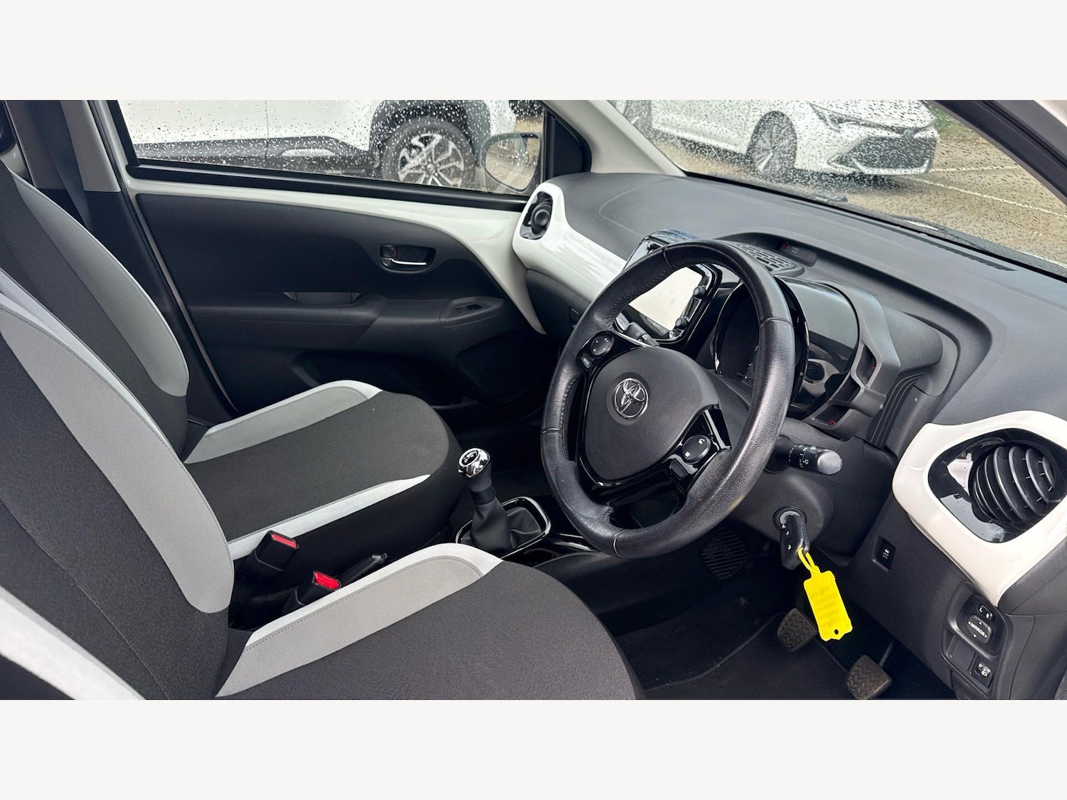 Used Toyota AYGO 2017 for sale - 78185363: Photo 13