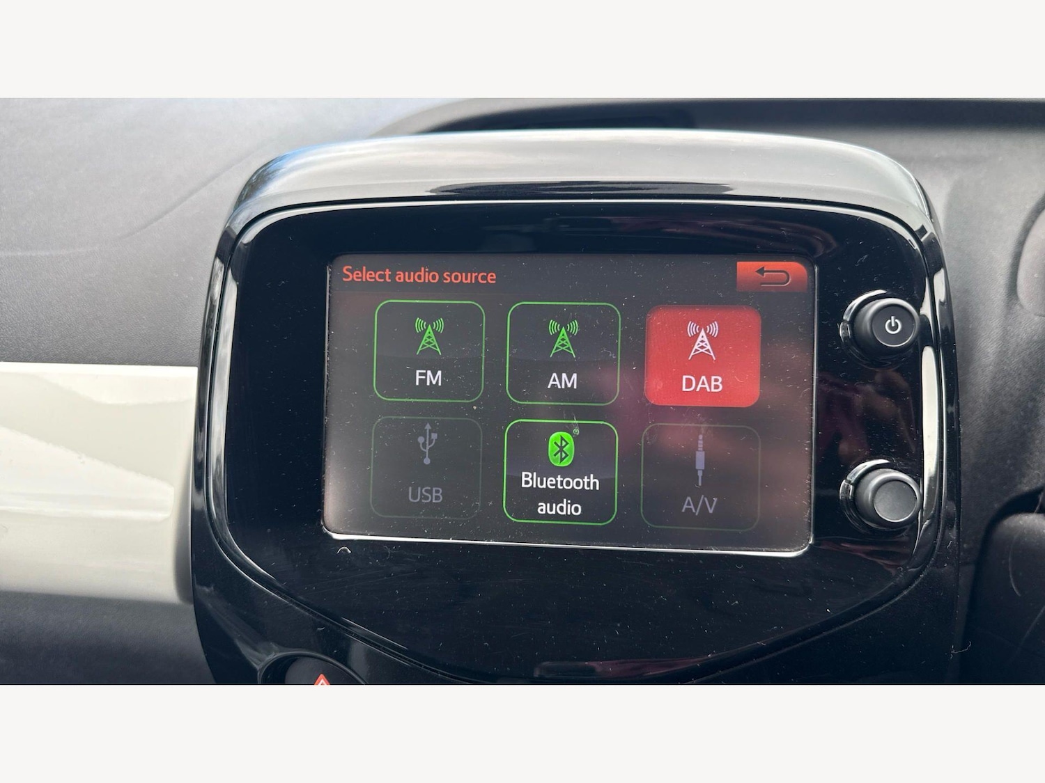 Used Toyota AYGO 2017 for sale - 78185363: Photo 32