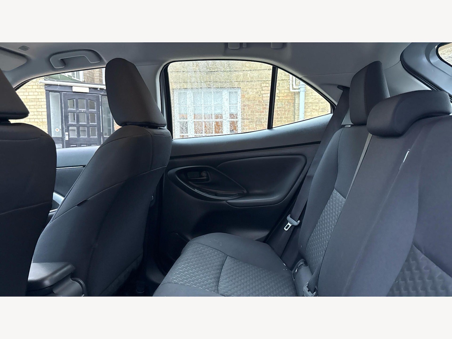 Used Toyota Yaris Cross 2025 for sale - 77612409: Photo 15