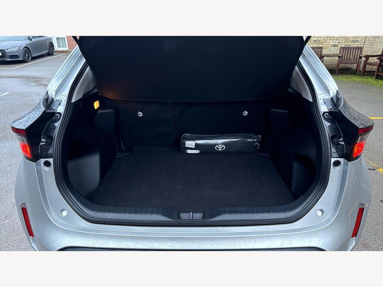 Used Toyota Yaris Cross 2025 for sale - 77612409: Photo 16