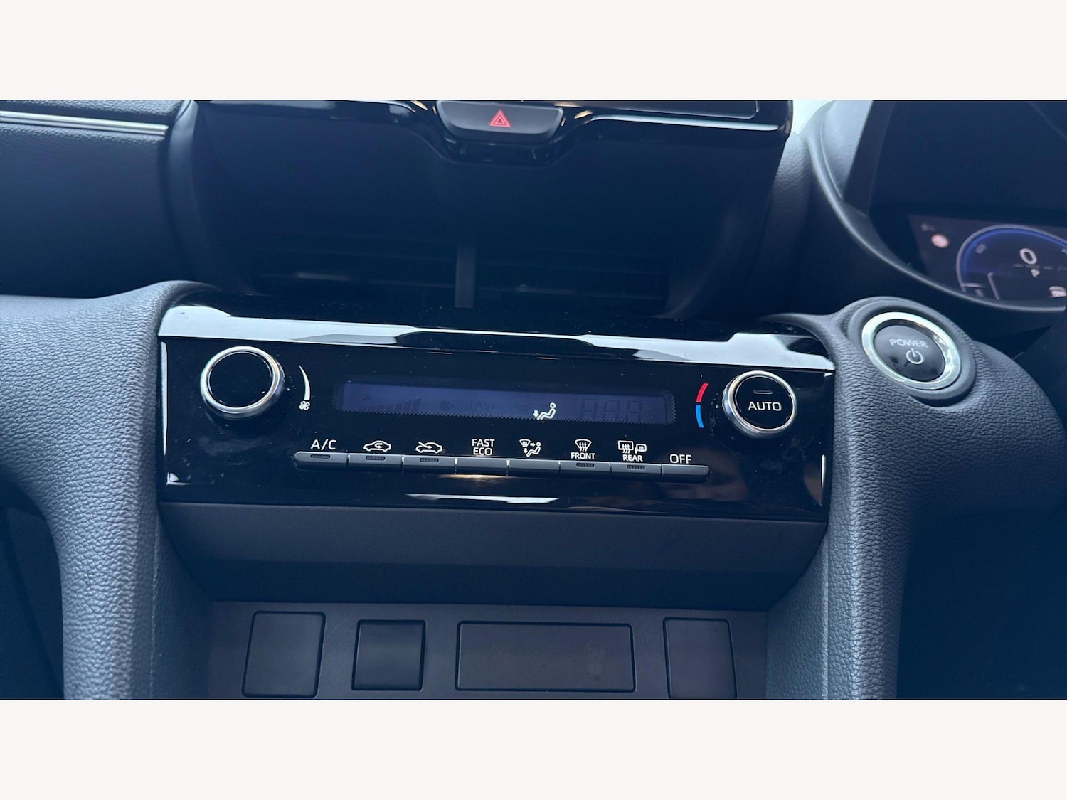 Used Toyota Yaris Cross 2025 for sale - 77612409: Photo 29