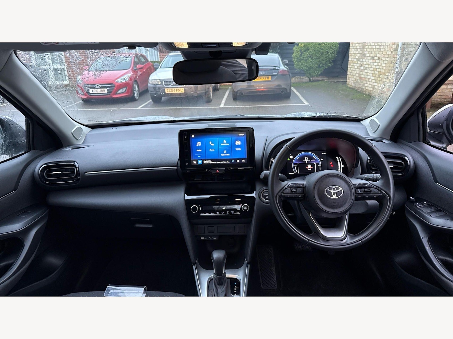 Used Toyota Yaris Cross 2025 for sale - 77612409: Photo 7