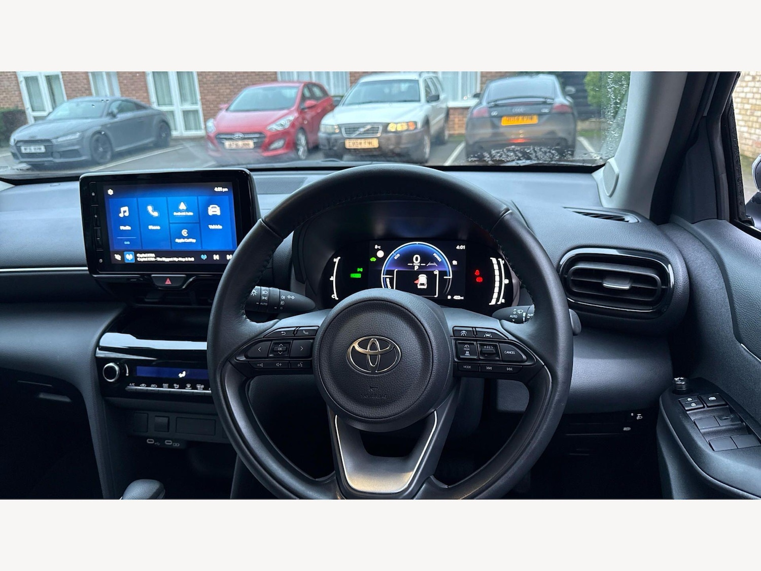 Used Toyota Yaris Cross 2025 for sale - 77612409: Photo 8