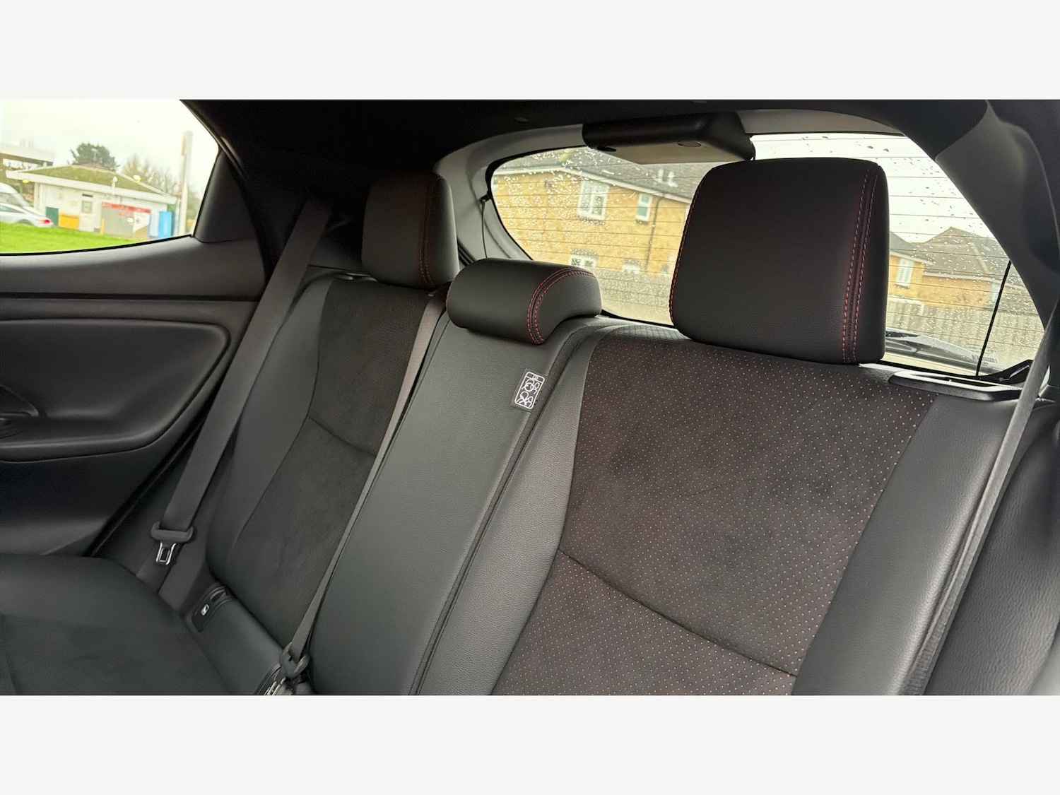 Used Toyota Yaris 2024 for sale - 77637915: Photo 26