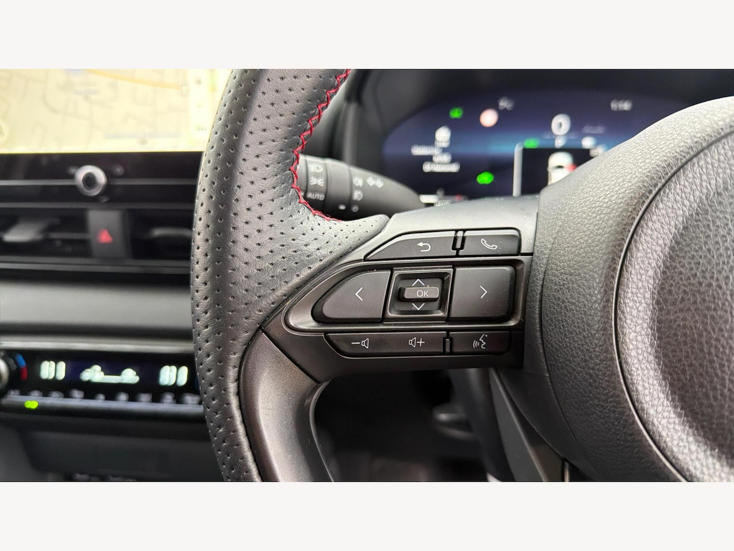 Used Toyota Yaris 2024 for sale - 77637915: Photo 28