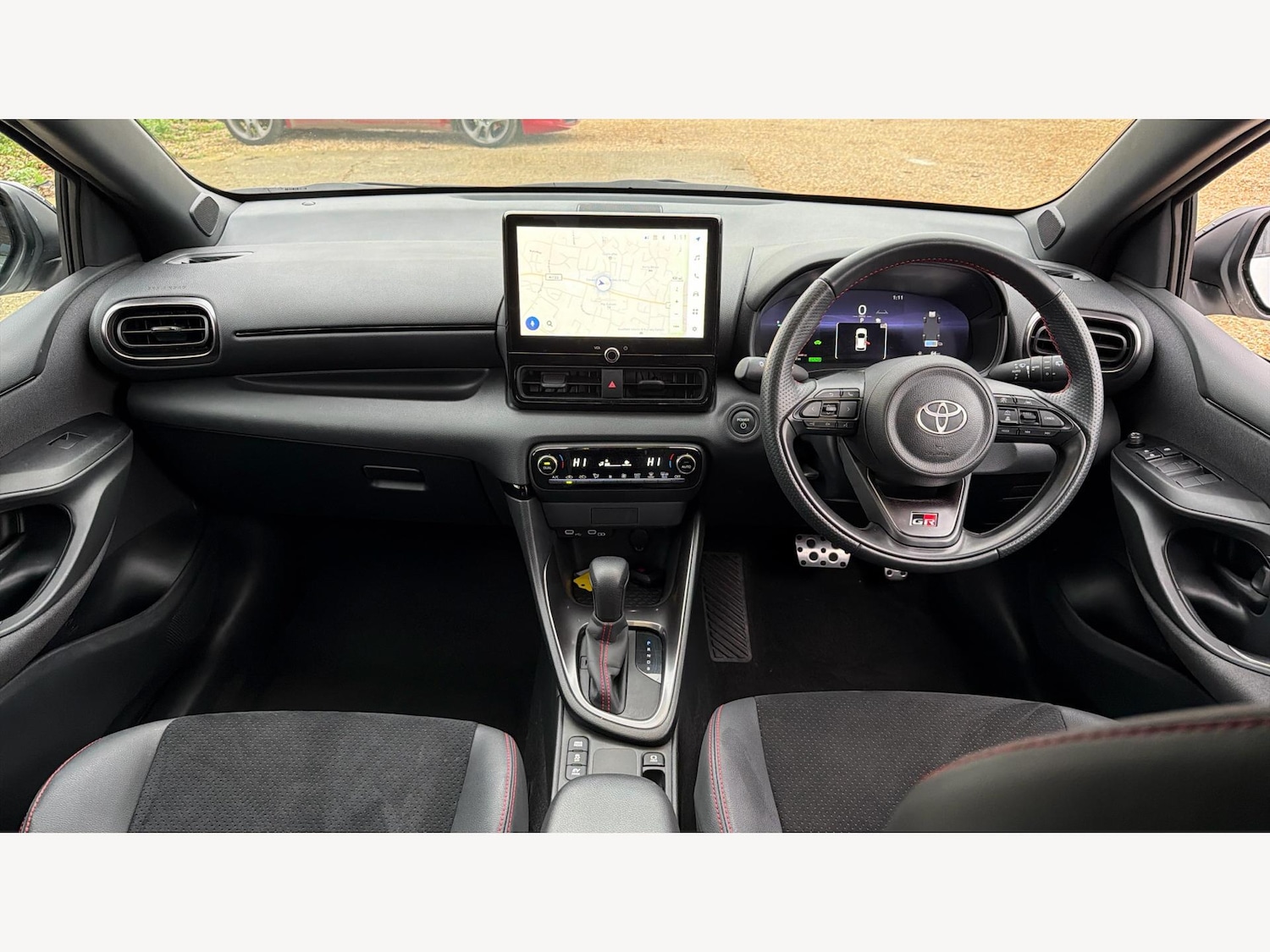 Used Toyota Yaris 2024 for sale - 77637915: Photo 7