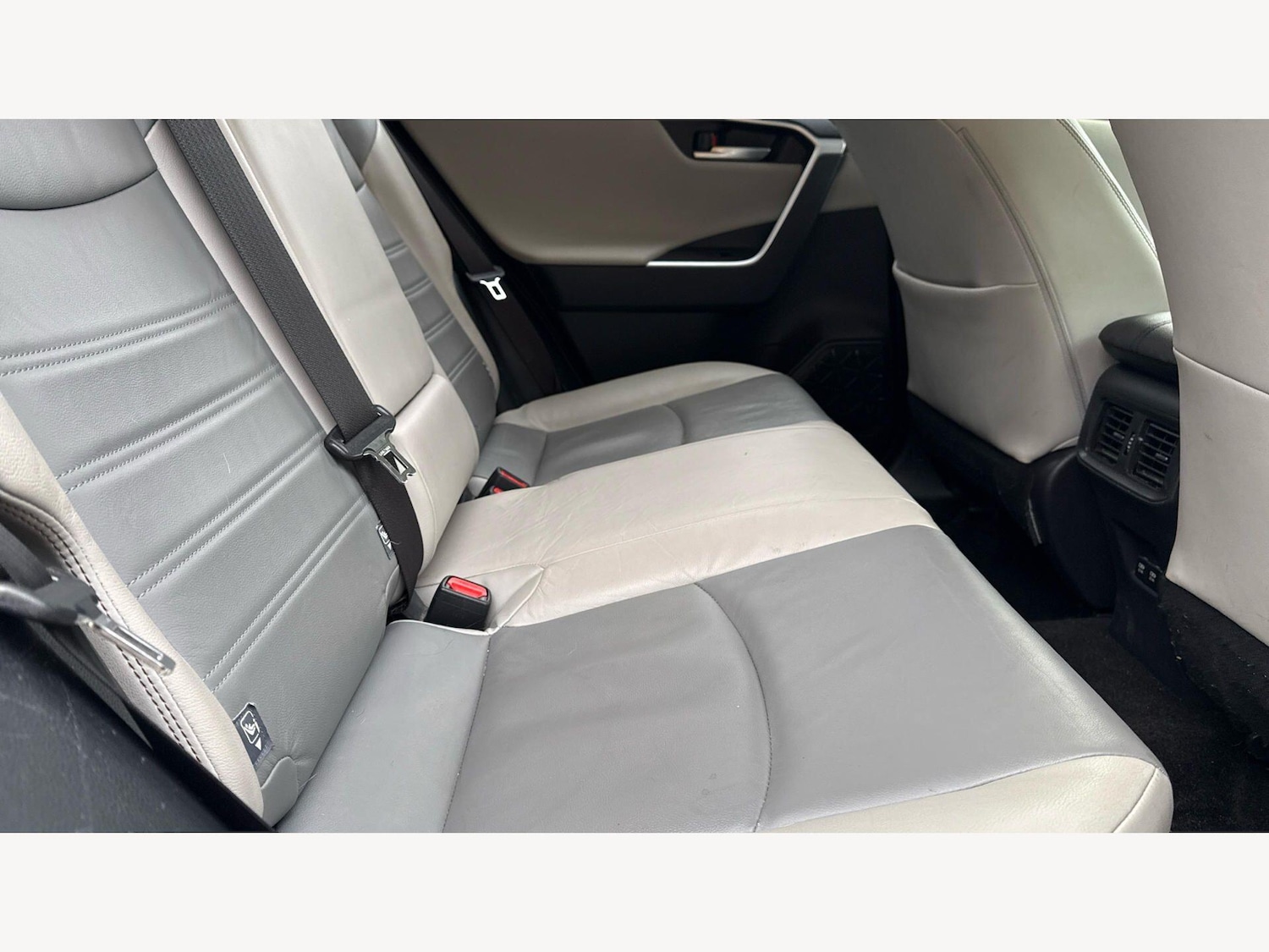 Used Toyota RAV4 for sale - 77611601: Photo 14