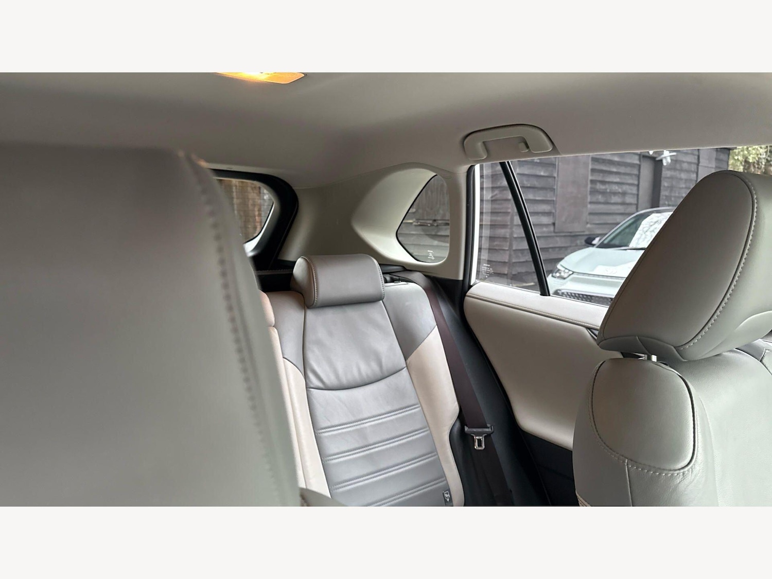 Used Toyota RAV4 for sale - 77611601: Photo 25