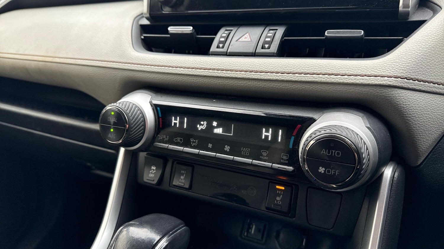 Used Toyota RAV4 for sale - 77611601: Photo 35