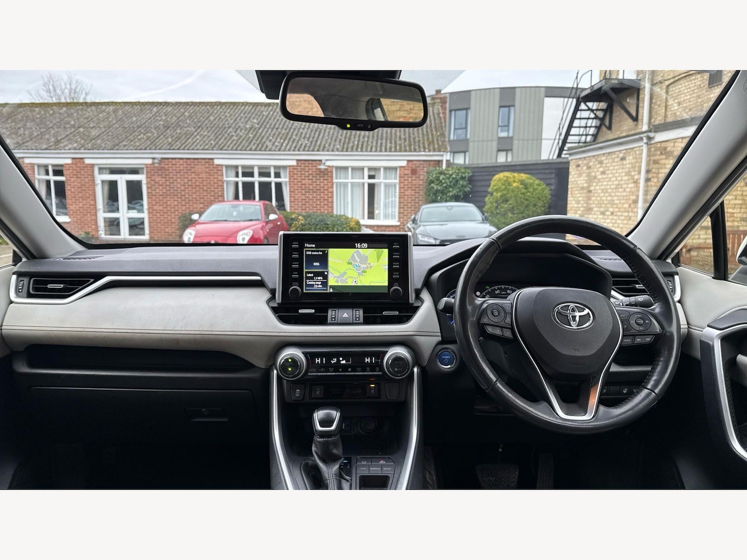 Used Toyota RAV4 for sale - 77611601: Photo 7