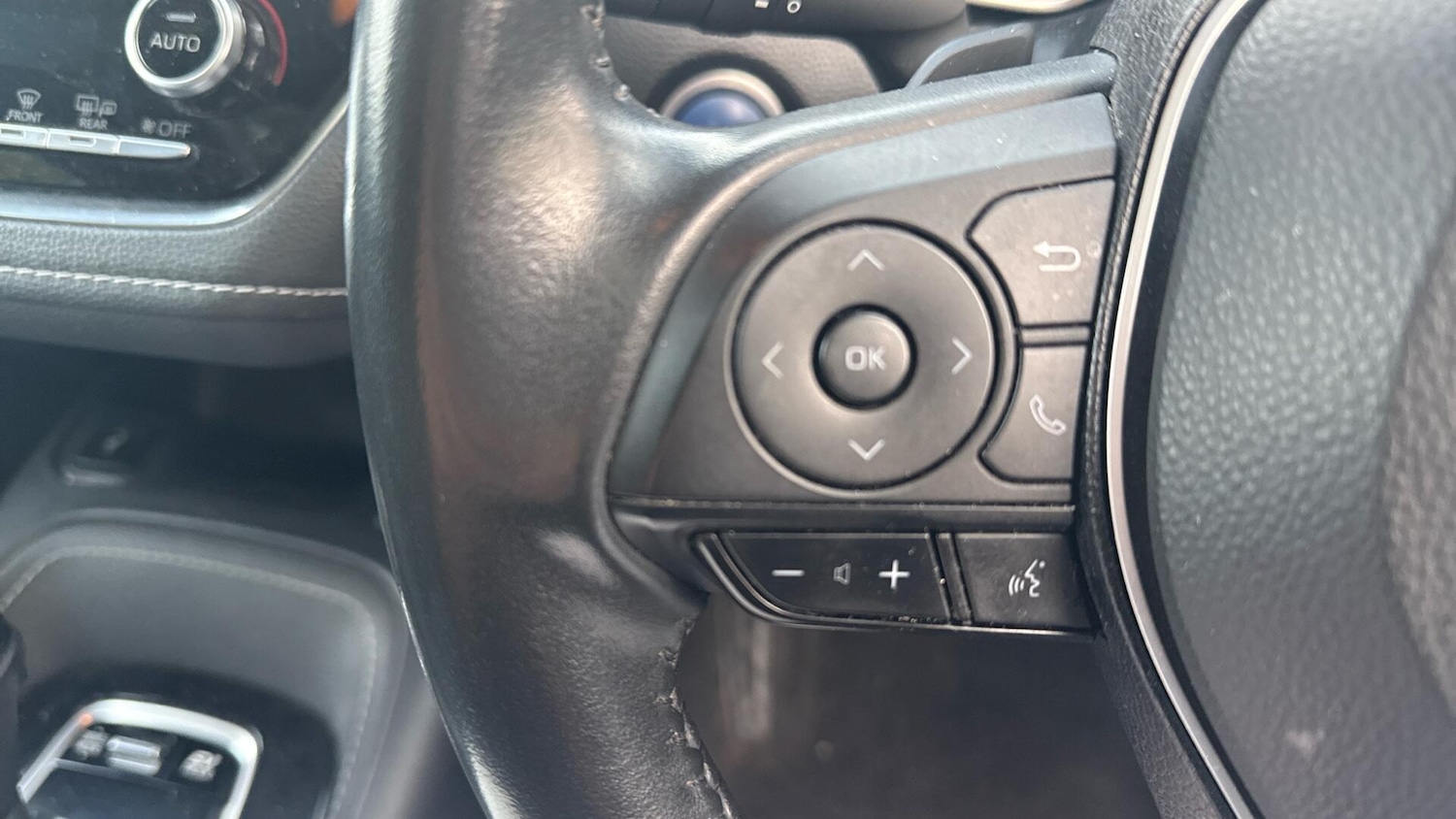 Used Toyota Corolla 2022 for sale - 77057618: Photo 39