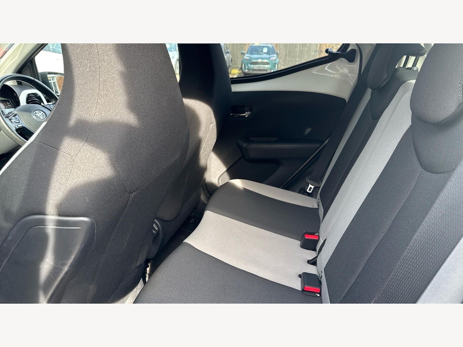 Used Toyota AYGO 2018 for sale - 77611596: Photo 15