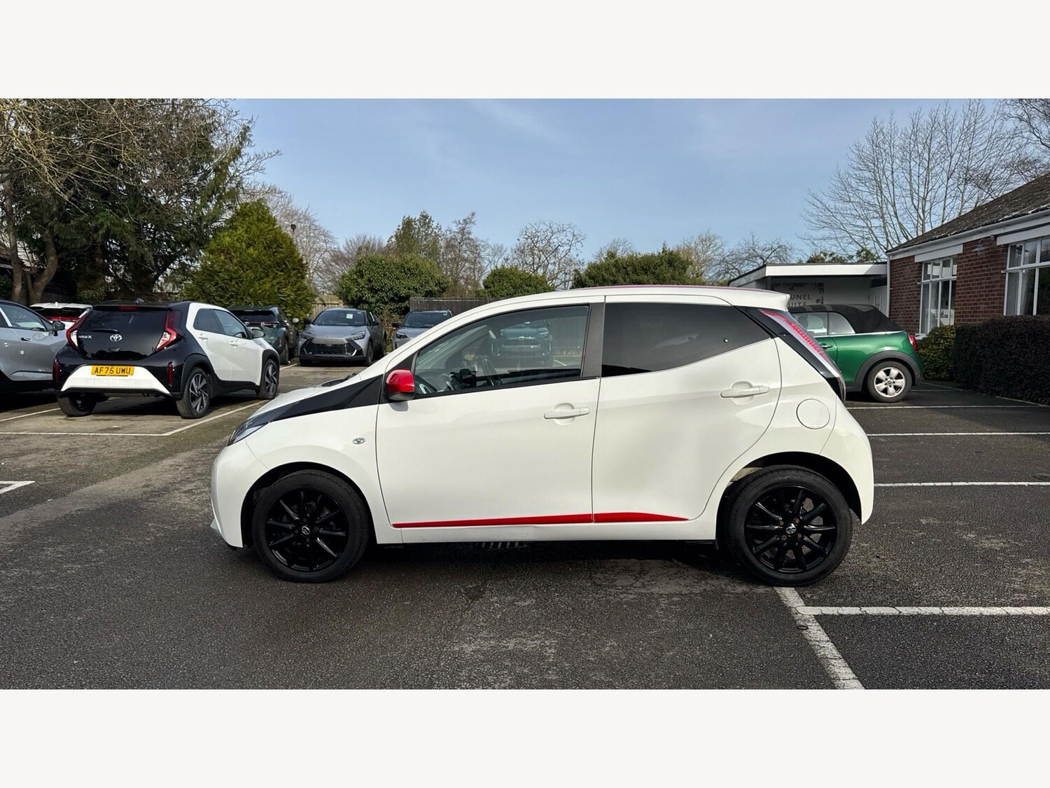 Used Toyota AYGO 2018 for sale - 77611596: Photo 19