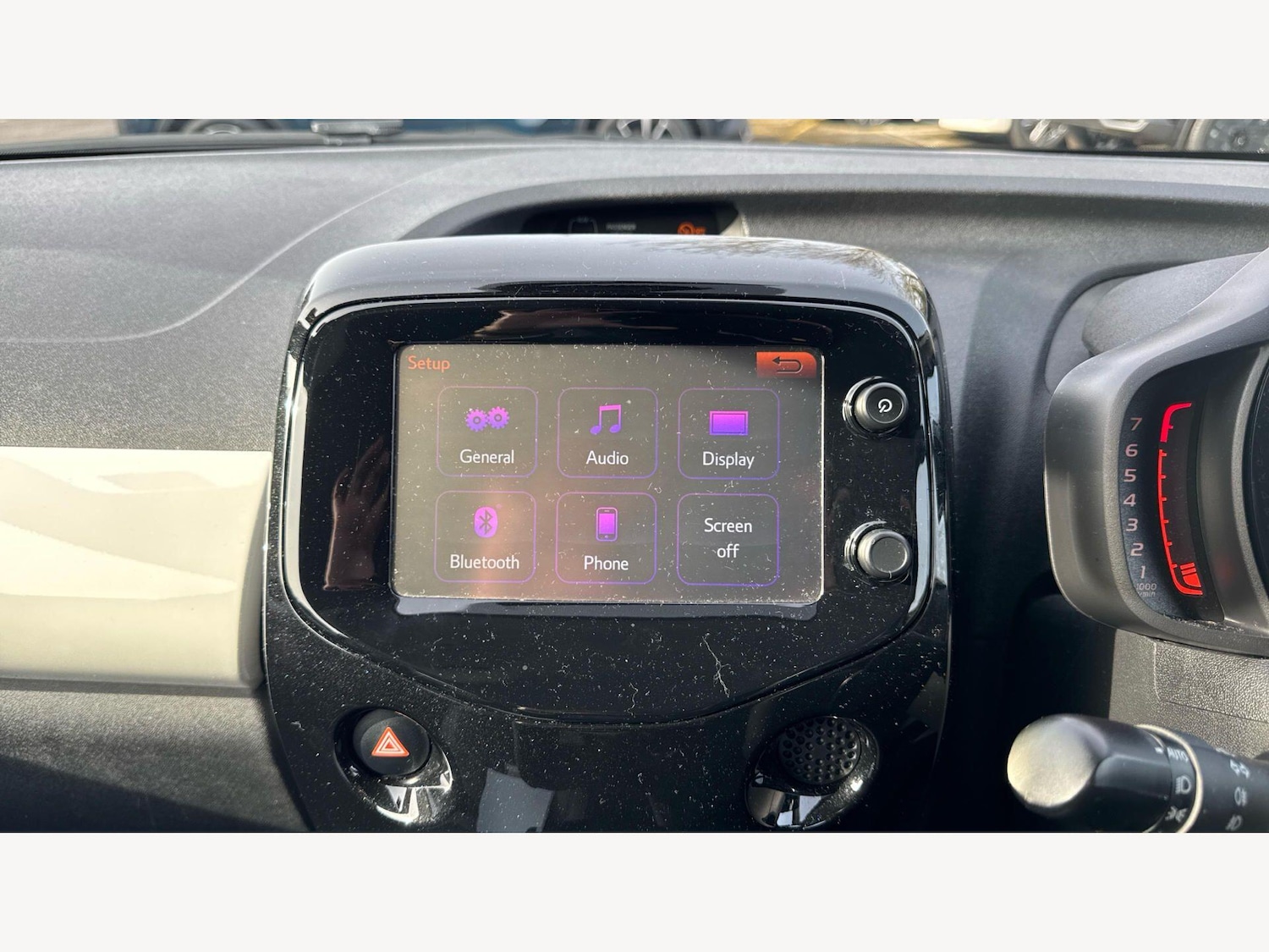 Used Toyota AYGO 2018 for sale - 77611596: Photo 9