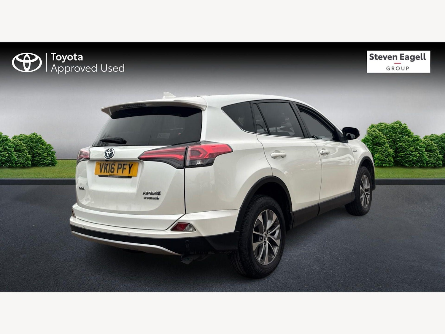 Used Toyota RAV4 2016 for sale - 77624969: Photo 2