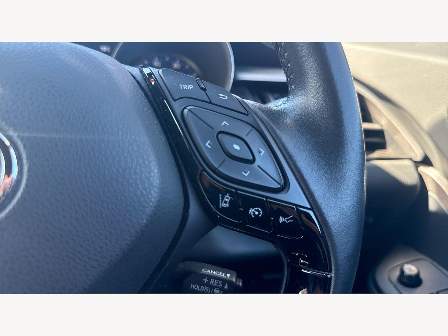 Used Toyota C-HR for sale - 77982259: Photo 23