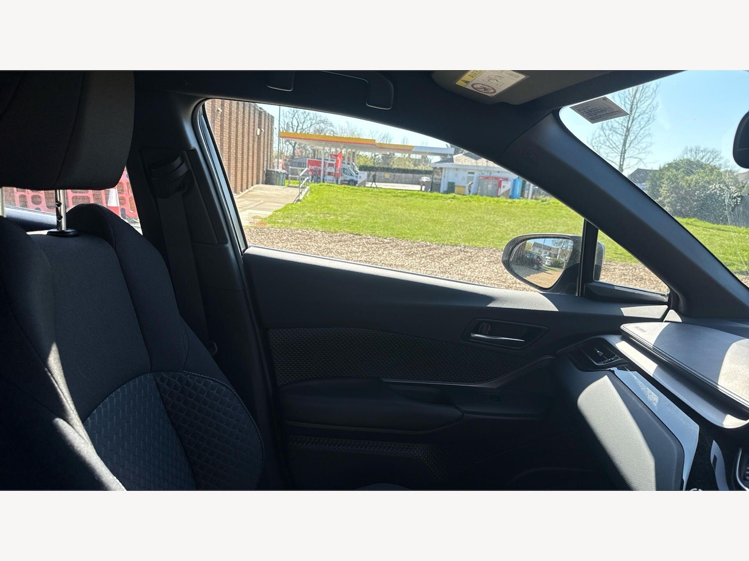 Used Toyota C-HR for sale - 77982259: Photo 26