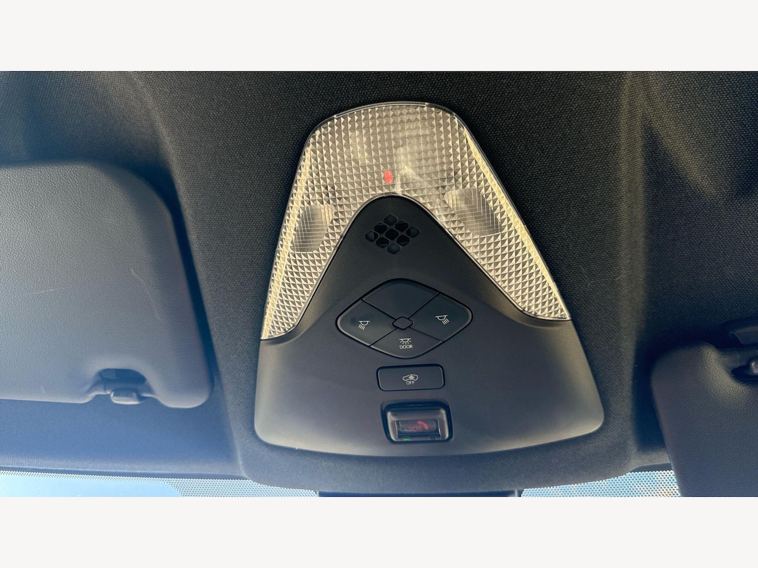 Used Toyota C-HR for sale - 77982259: Photo 30