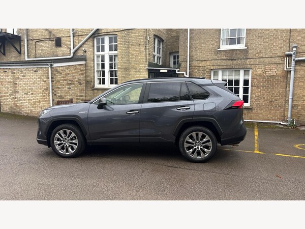 Used Toyota RAV4 2021 for sale - 76151550: Photo 19