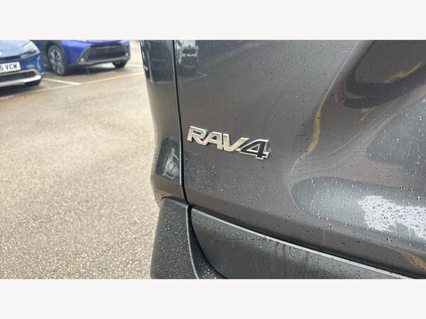 Used Toyota RAV4 2021 for sale - 76151550: Photo 23