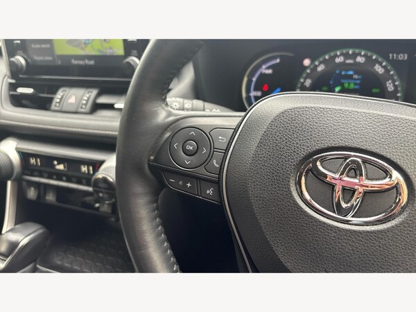 Used Toyota RAV4 2021 for sale - 76151550: Photo 27