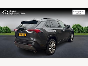 Used Toyota RAV4 2021 for sale - 76151550: Photo 2