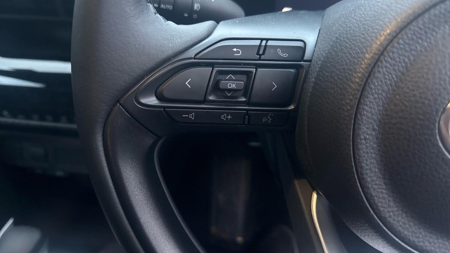 Used Toyota Yaris Cross 2025 for sale - 76781051: Photo 36