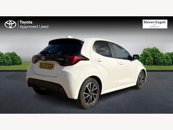Used Toyota Yaris 2023 for sale - 76499663: Photo