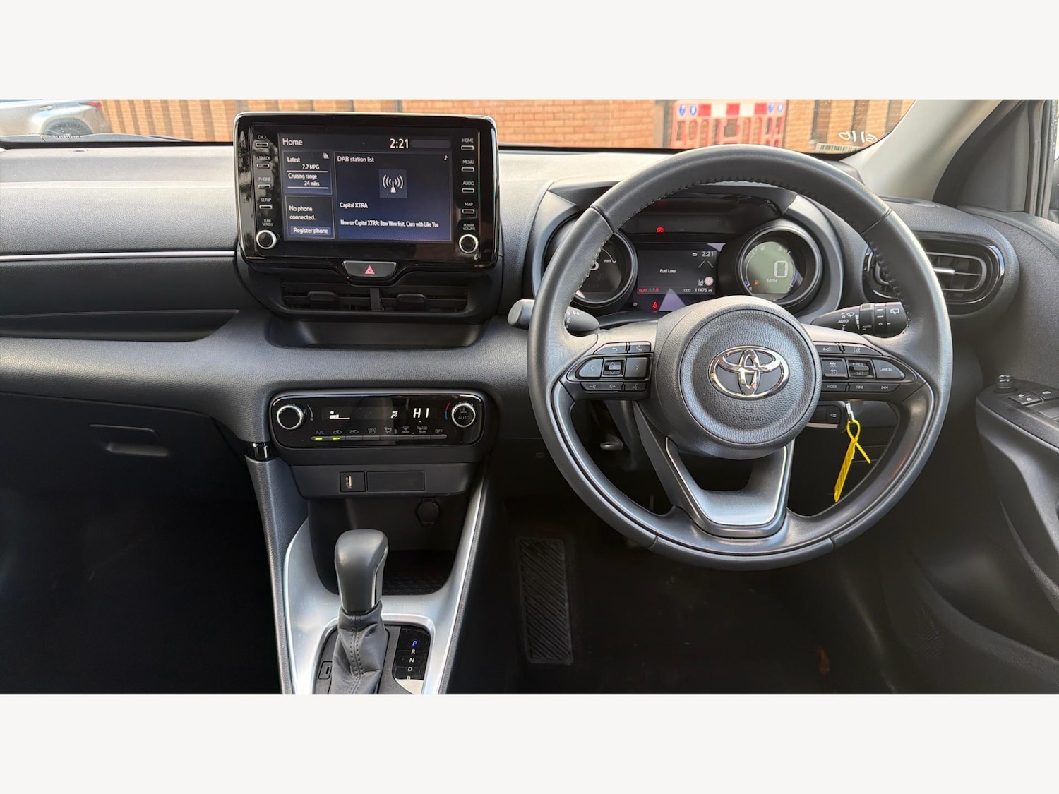 Used Toyota Yaris 2023 for sale - 76499663: Photo 7