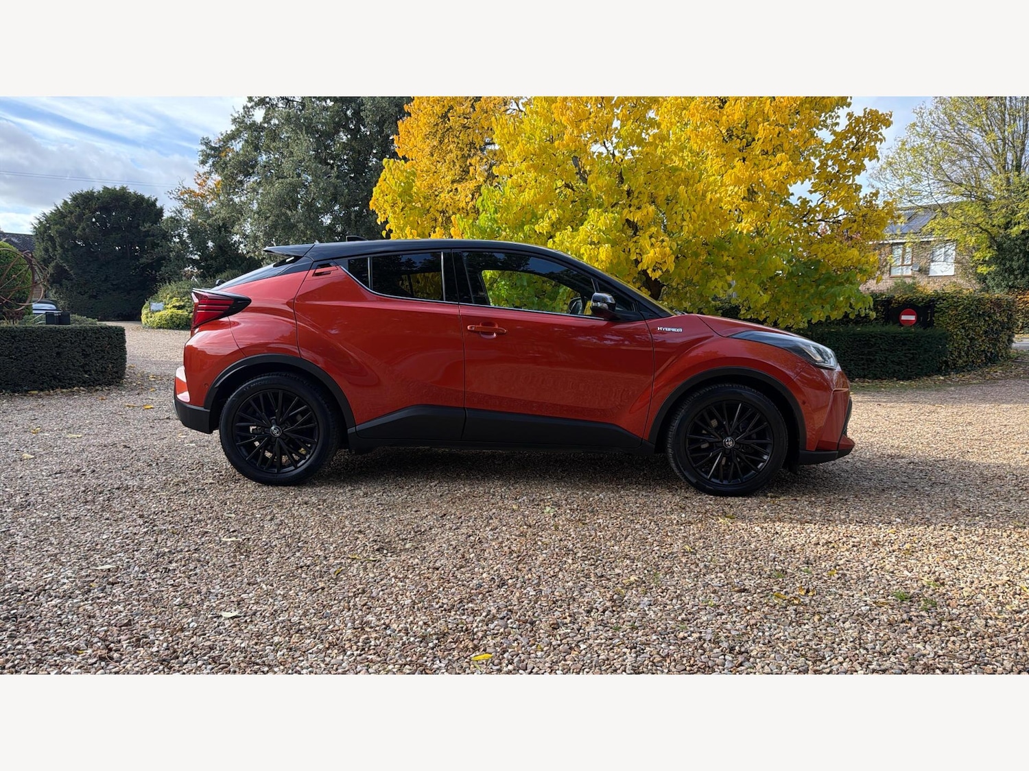 Used Toyota C-HR 2020 for sale - 76388624: Photo 18