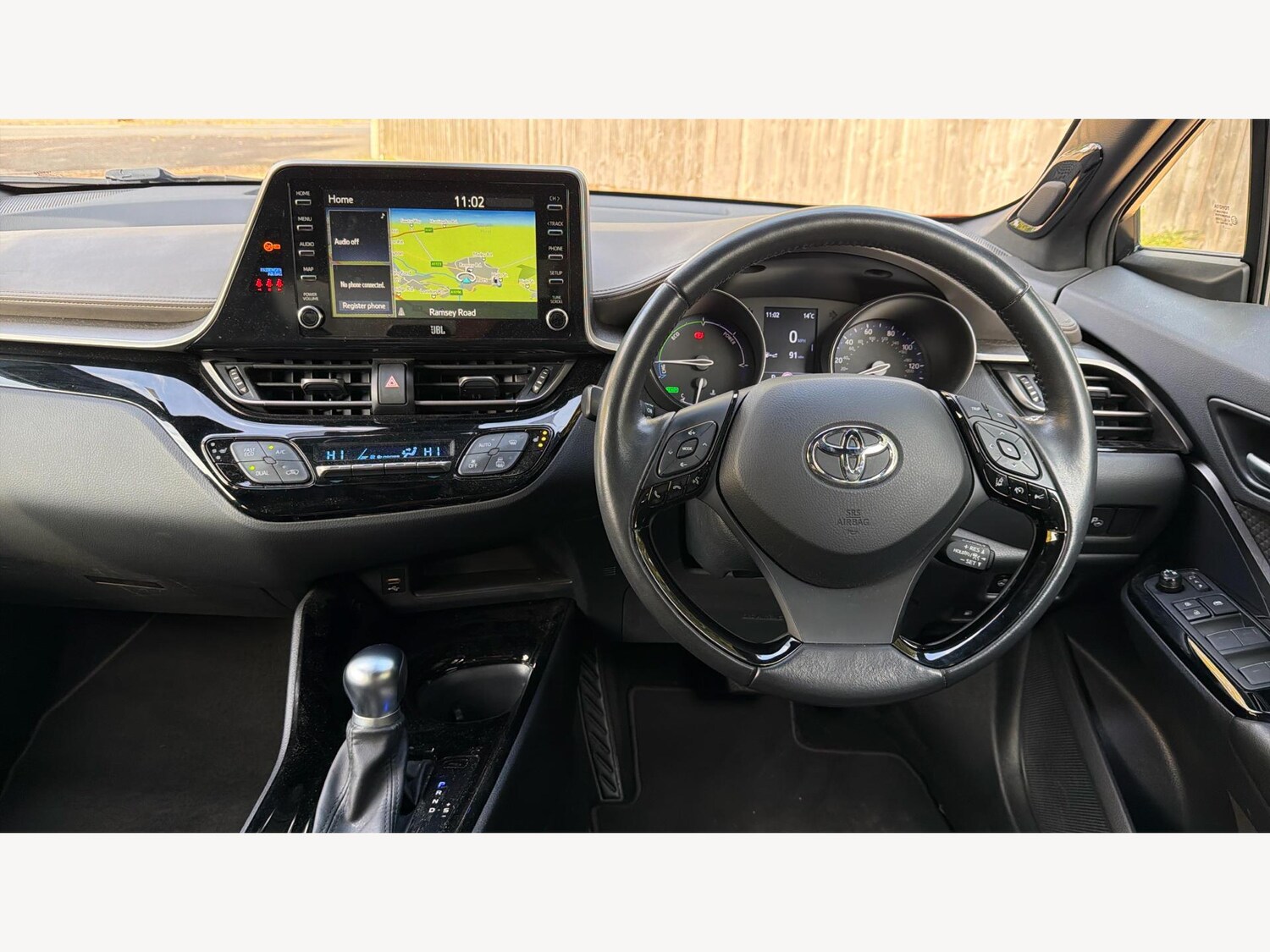 Used Toyota C-HR 2020 for sale - 76388624: Photo 7