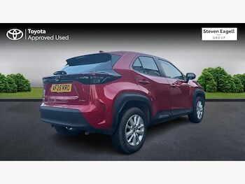 Used Toyota Yaris Cross 2025 for sale - 77411907: Photo