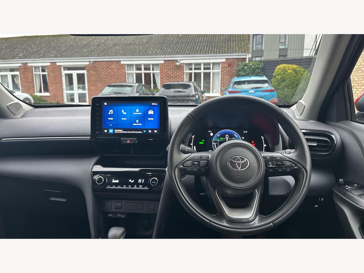 Used Toyota Yaris Cross 2025 for sale - 77411907: Photo 7